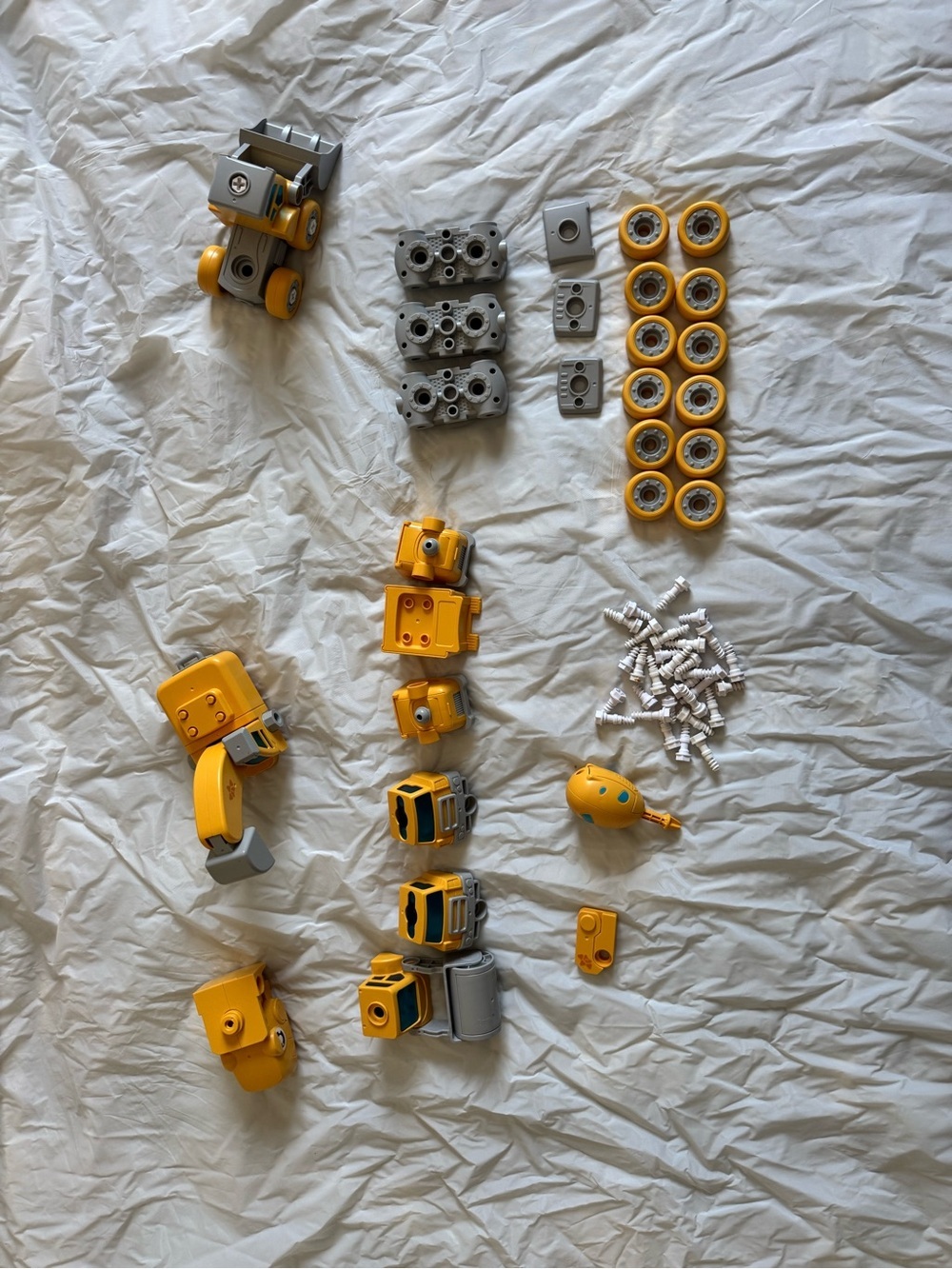 Amdohai Yellow 5 in 1 Take Apart Construction Dinosaur Transformer